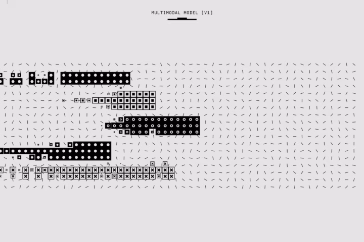 La grande illusione dei dati sintetici nell'IA aziendale — abstract digital data corruption noise concept