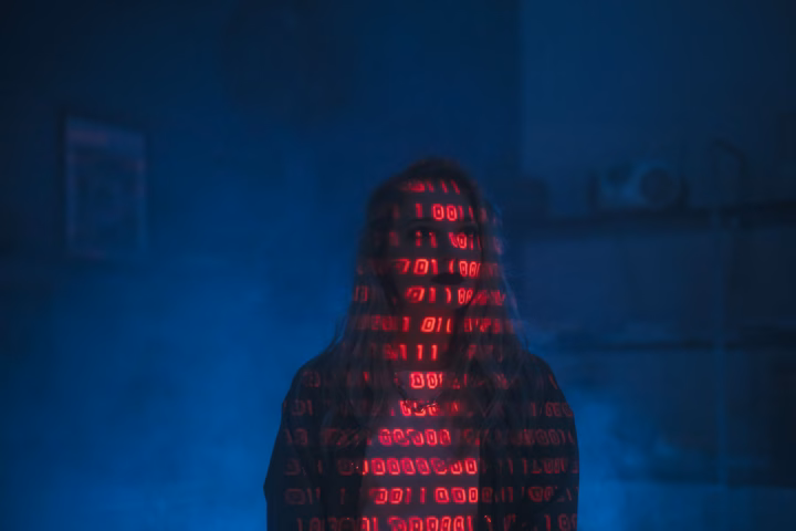 Watermarking dei LLM e falle di sicurezza: il caso SynthID — artificial intelligence security vulnerability concept